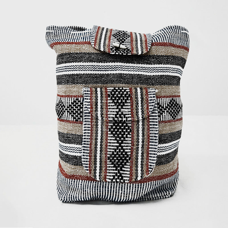 Mochila Artesanal Tejida Tipo Morral Con Bolsillo Frontal 10kg